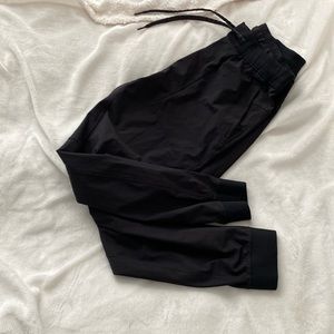 Lulu abc jogger black - L